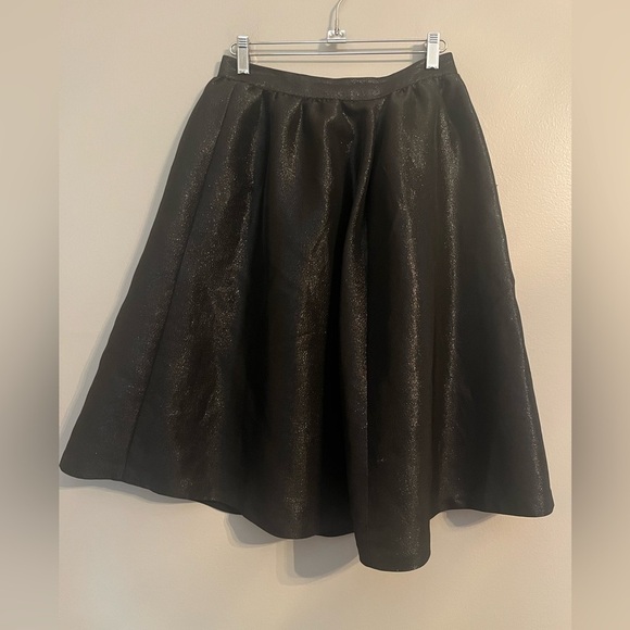 CeCe Black Metallic Shimmer Lurex Flare Skirt Size 0 - Picture 1 of 10